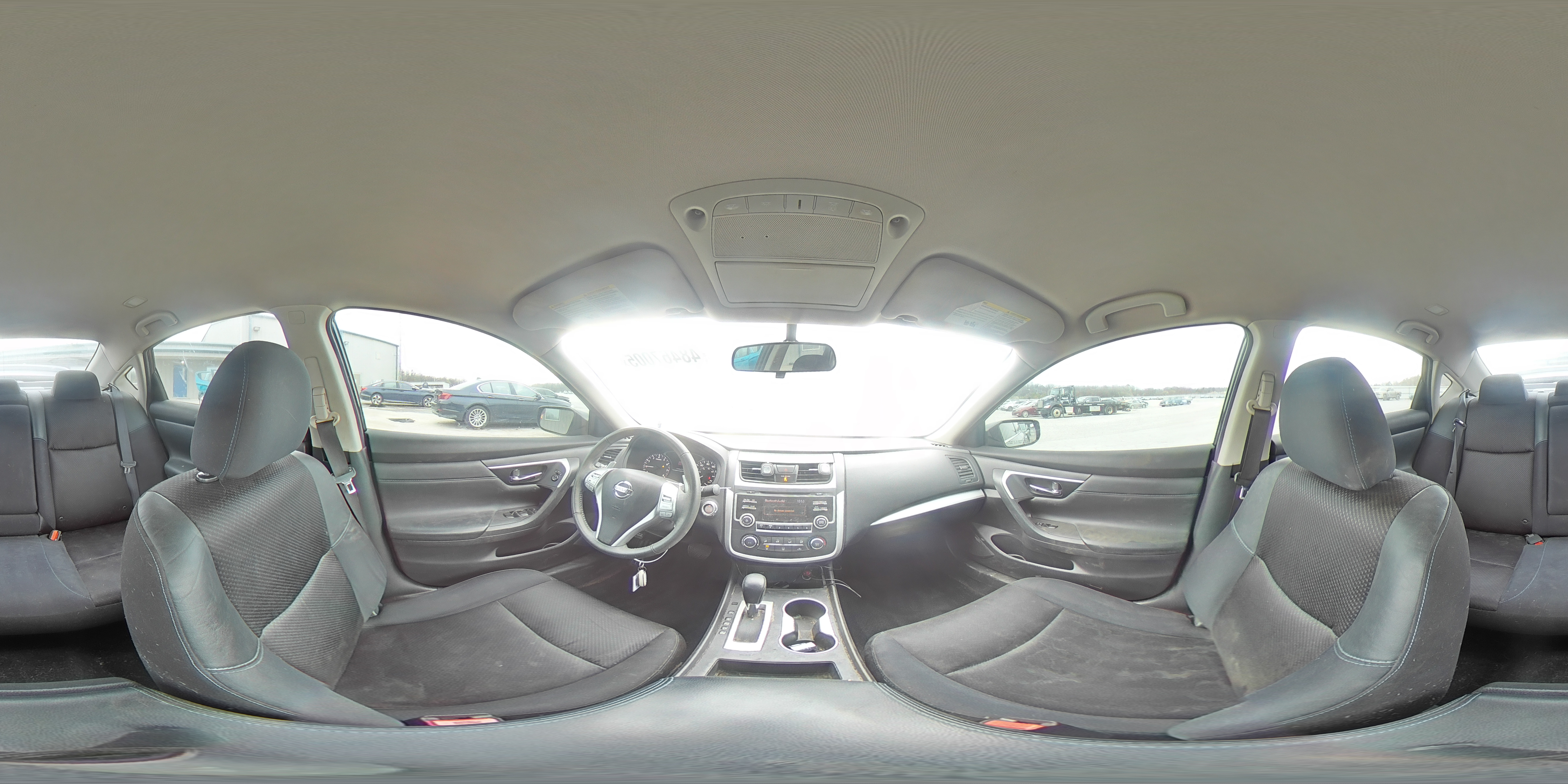 2017 Nissan Altima - Image 14