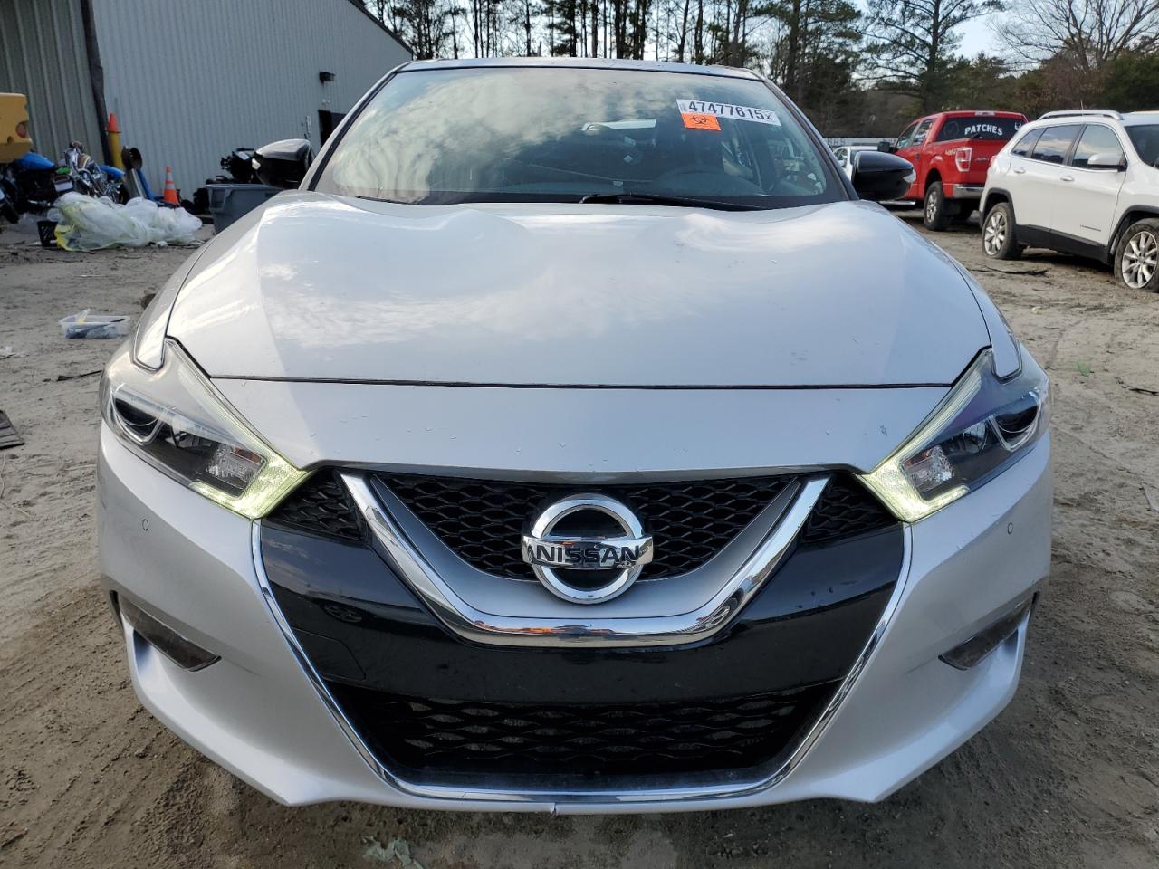 2017 Nissan Maxima - Image 5
