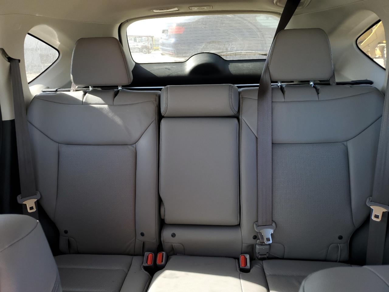 2015 Honda CR-V - Image 10