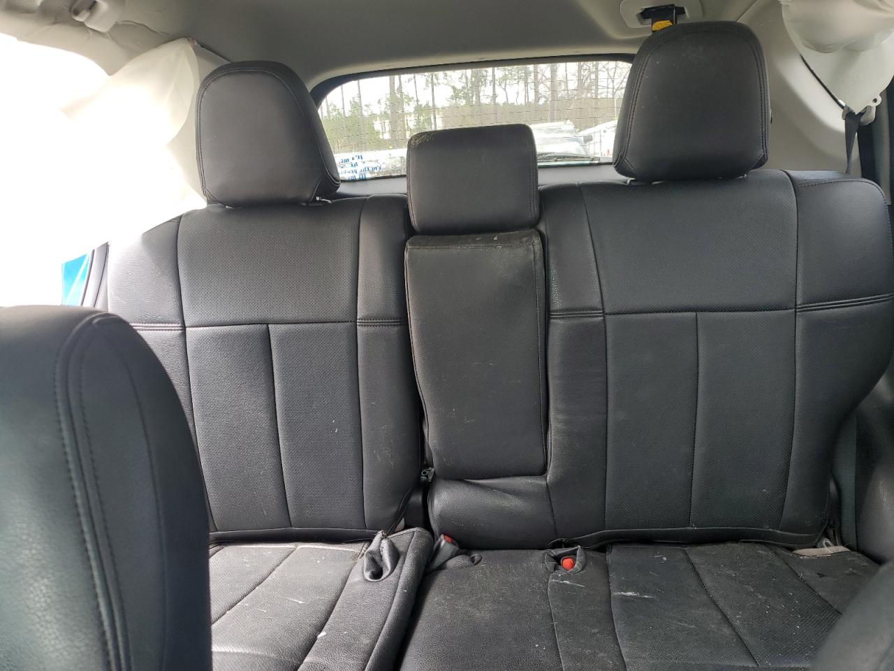 2017 Toyota RAV 4 - Image 10