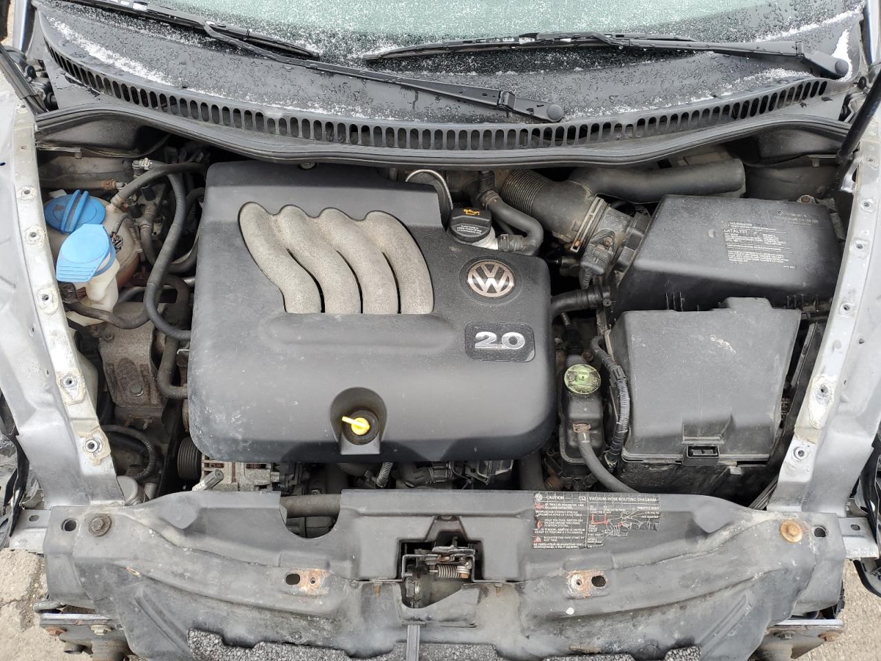 2005 Volkswagen Beetle - Image 11