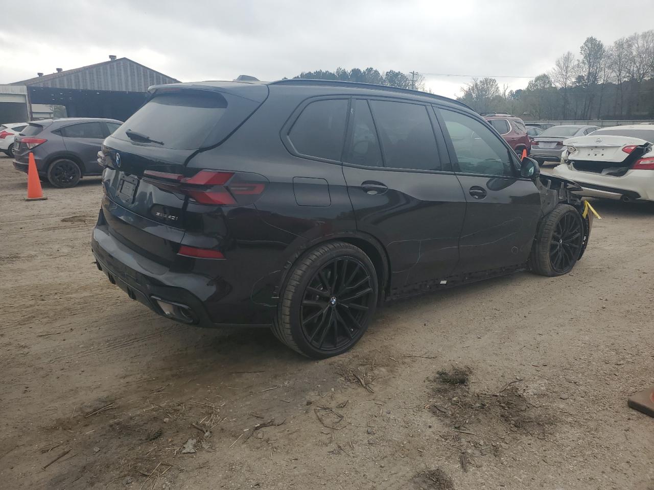 2024 BMW X5 - Image 3