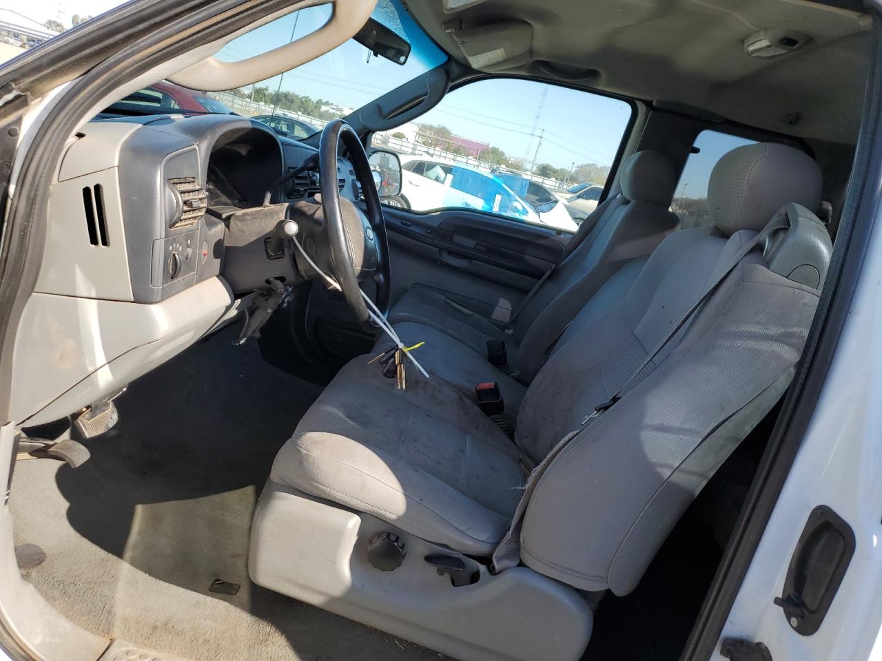 2007 Ford F250 - Image 7