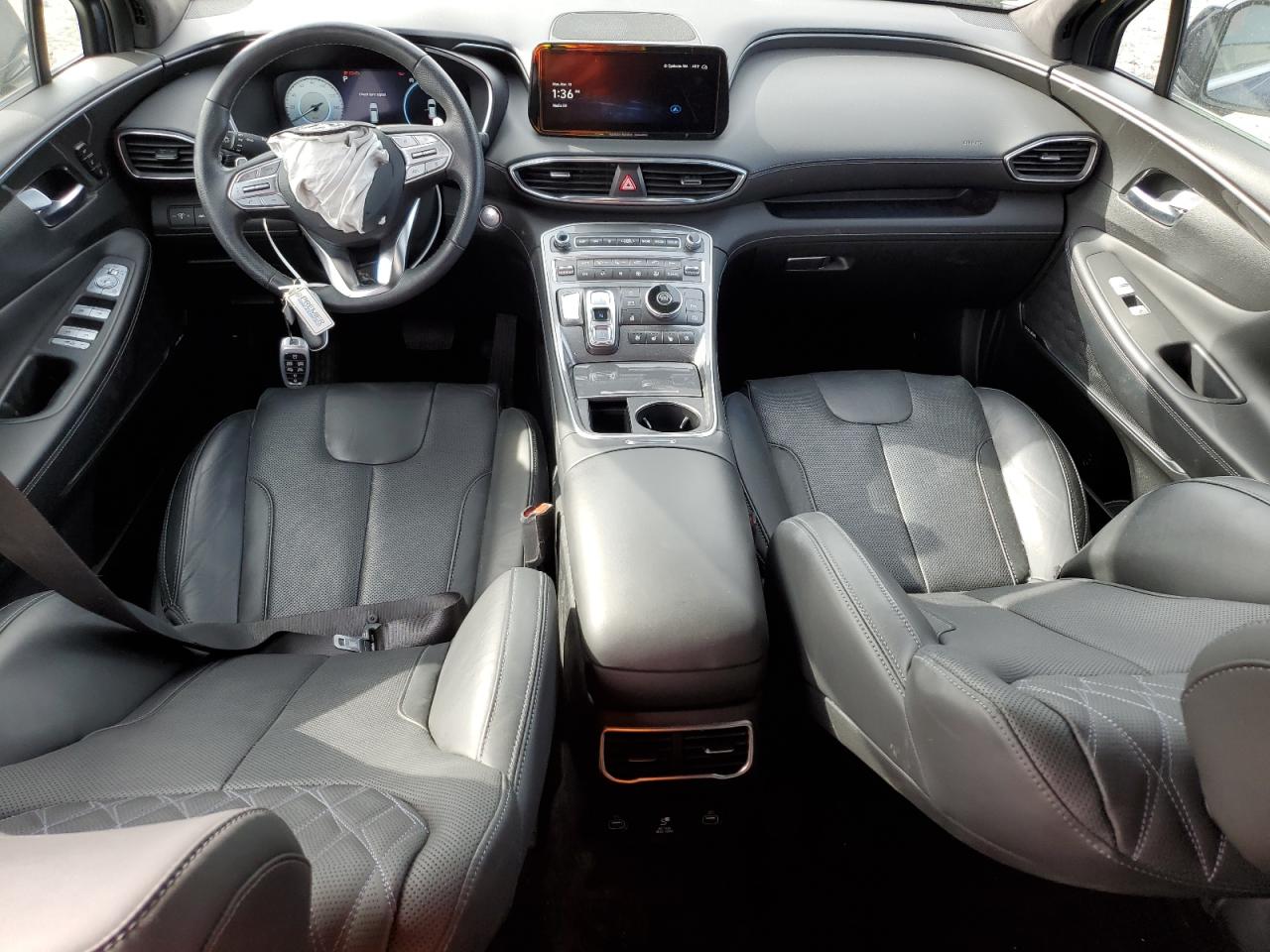 2023 Hyundai Santa Fe - Image 8