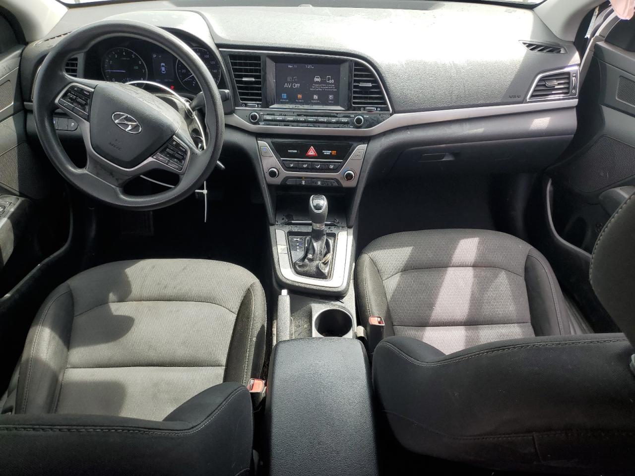 2018 Hyundai Elantra - Image 8