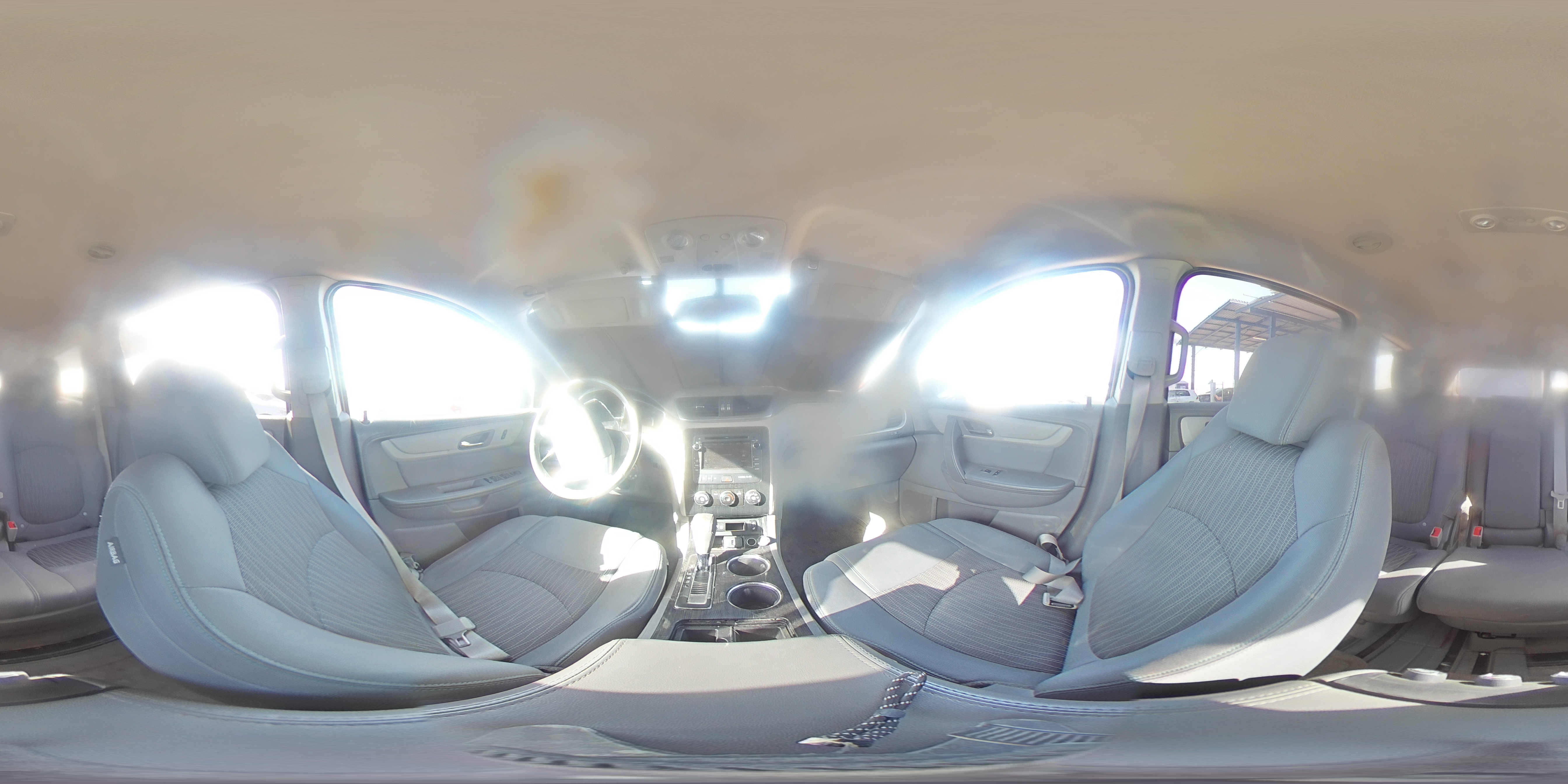 2015 Chevrolet Traverse - Image 14