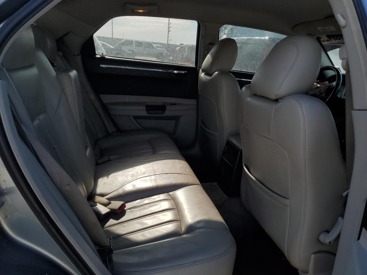 2007 Chrysler 300 - Image 10