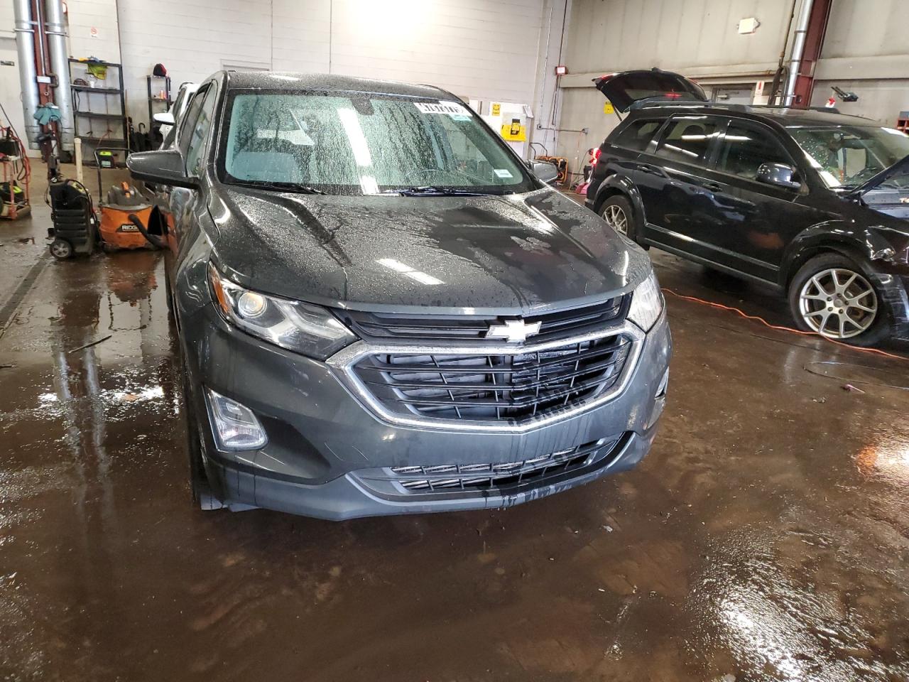 3GNAXUEV2KS594637 CHEVROLET EQUINOX 2019