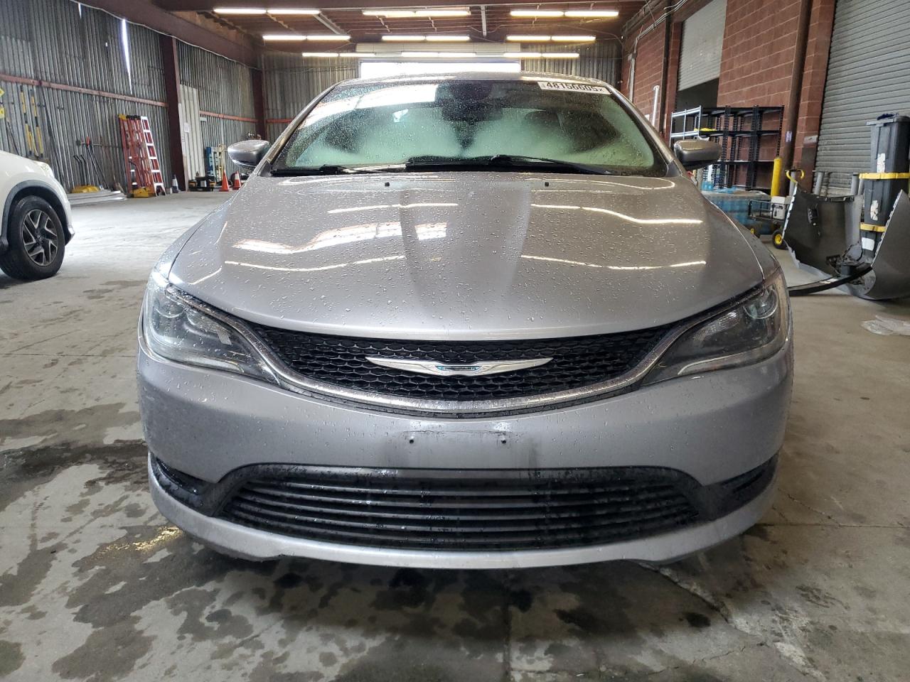 2016 Chrysler 200 - Image 5
