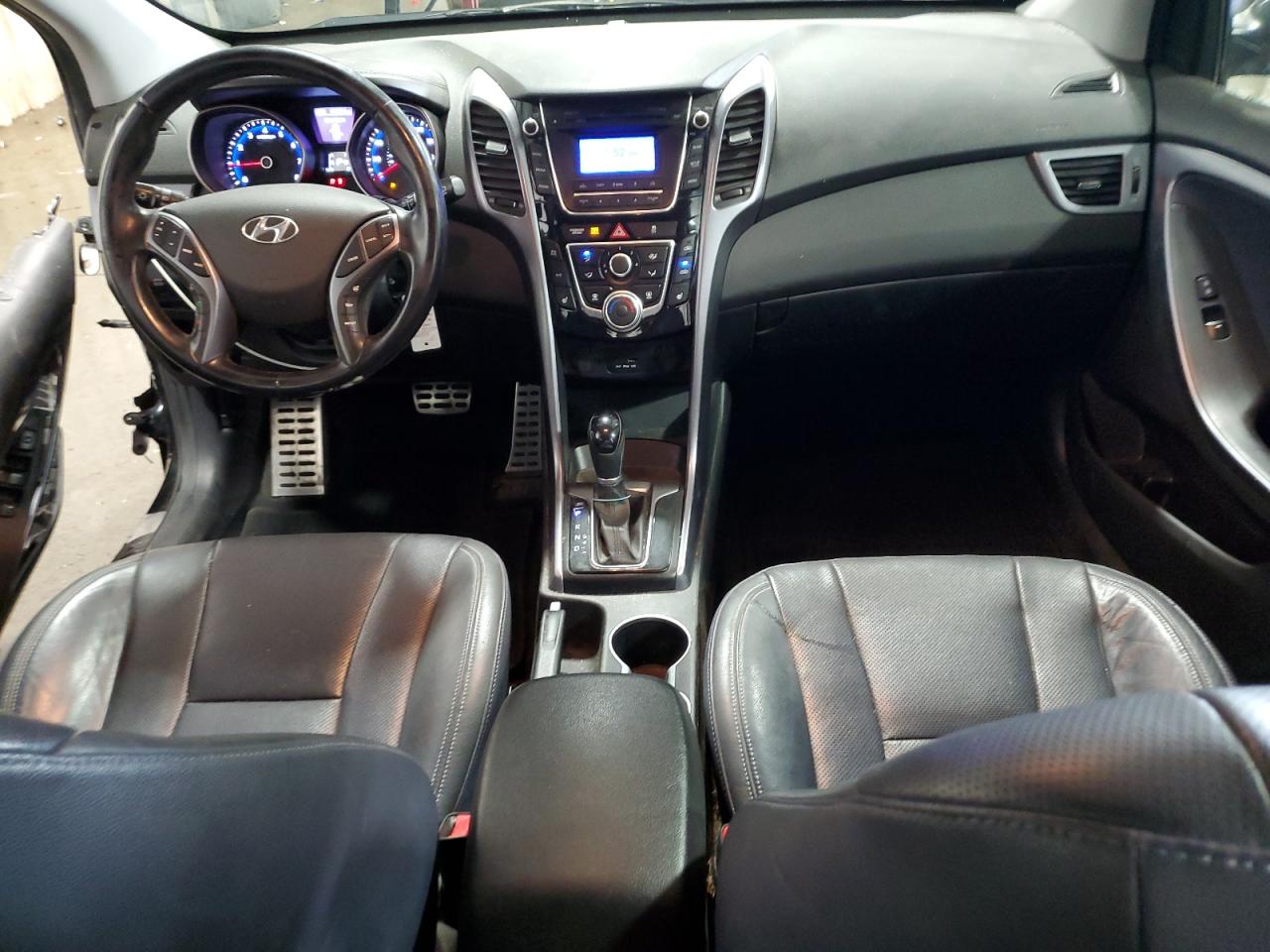 2013 Hyundai Elantra - Image 8