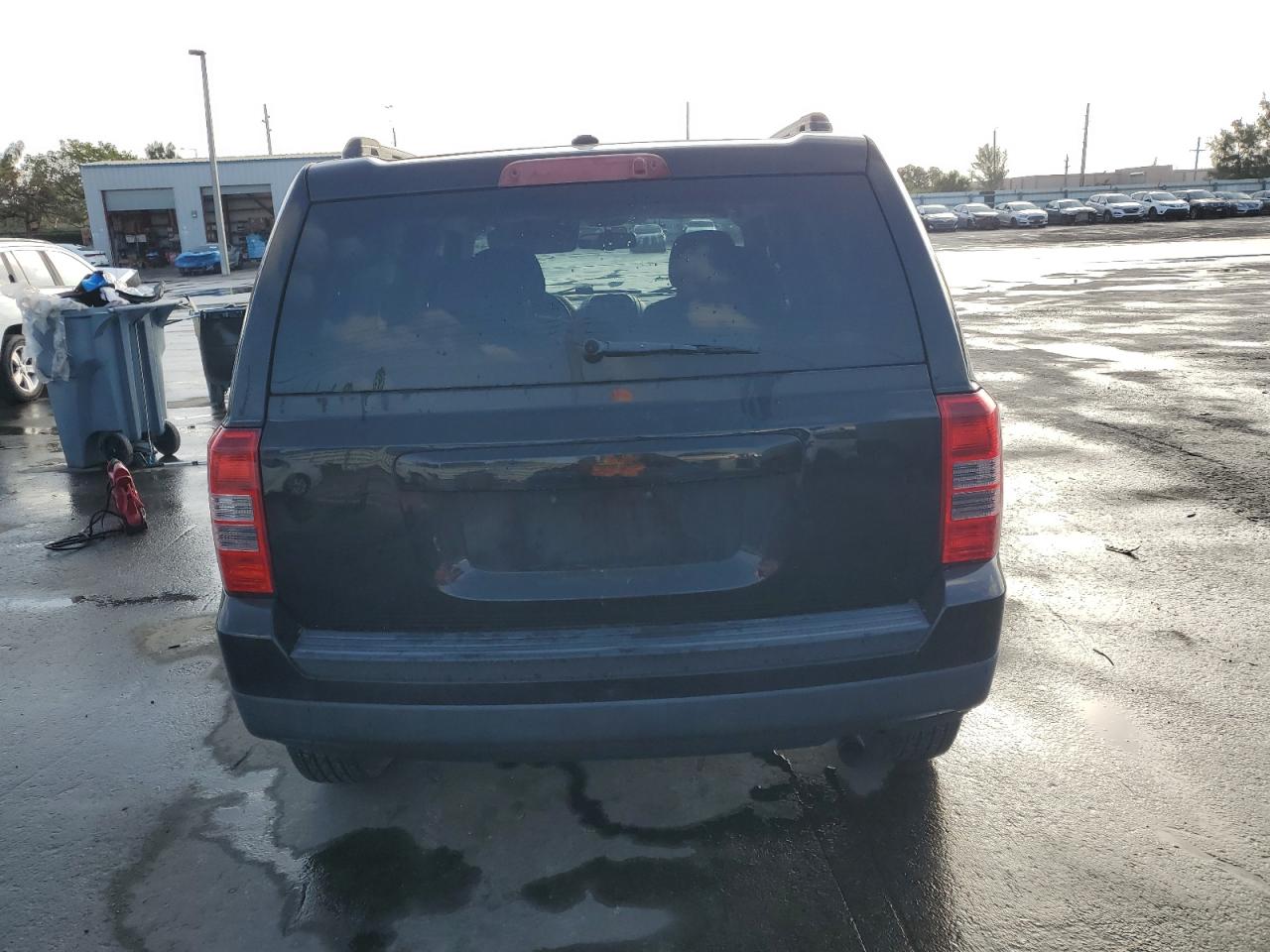 2016 Jeep Liberty (Patriot) - Image 6