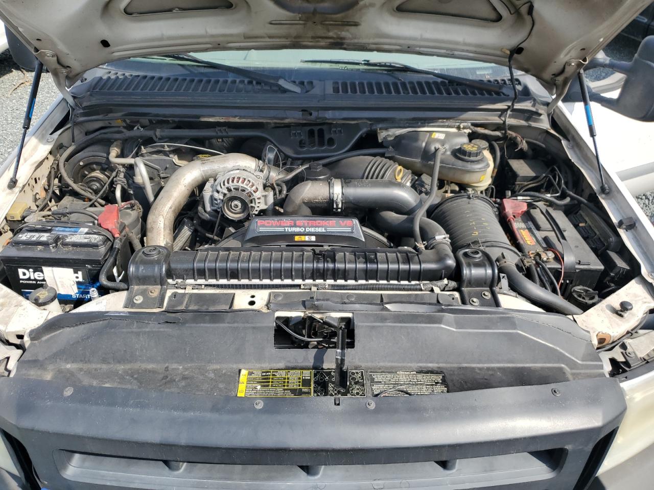 2006 Ford F350 - Image 11