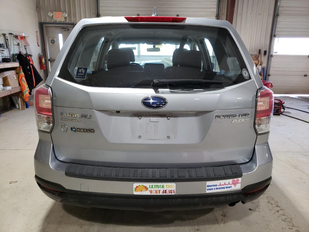 2017 Subaru Forester - Image 6