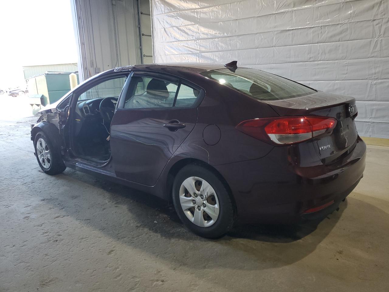 2018 Kia Forte - Image 2