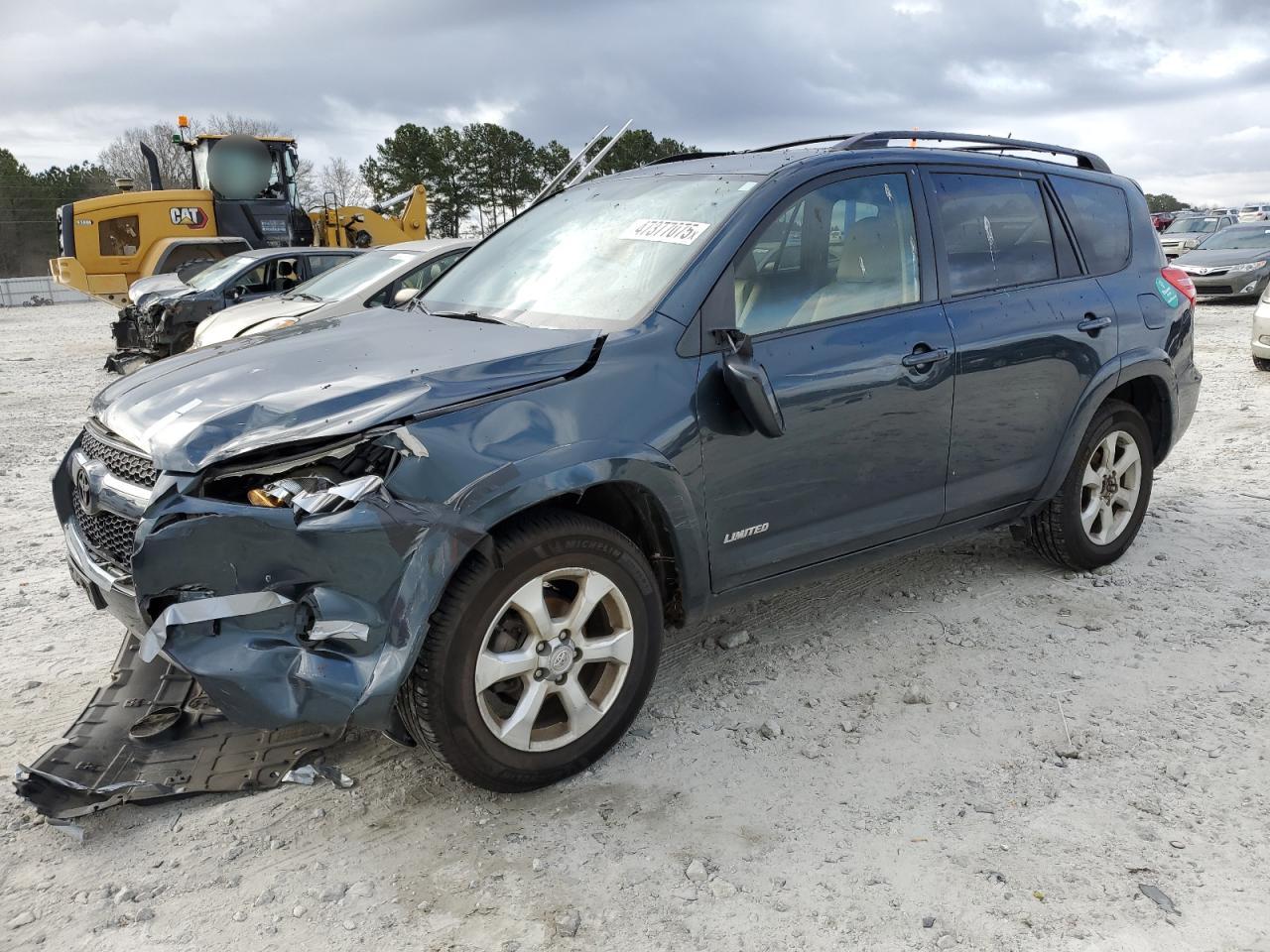 2009 Toyota RAV 4 - Image 1