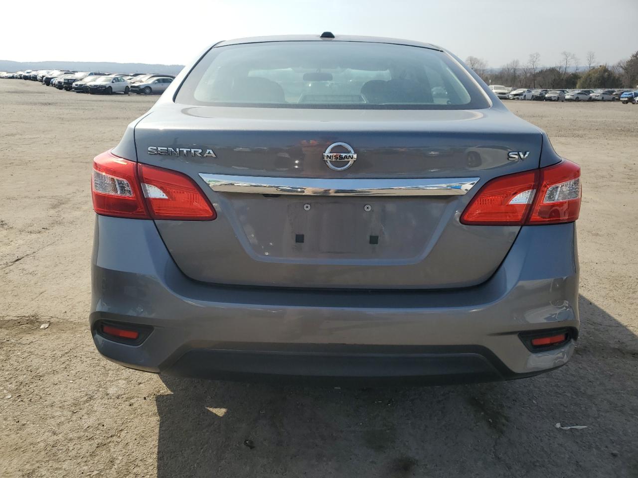 2017 Nissan Sentra - Image 6