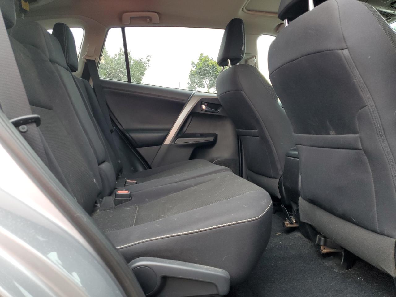 2012 Honda CR-V - Image 11