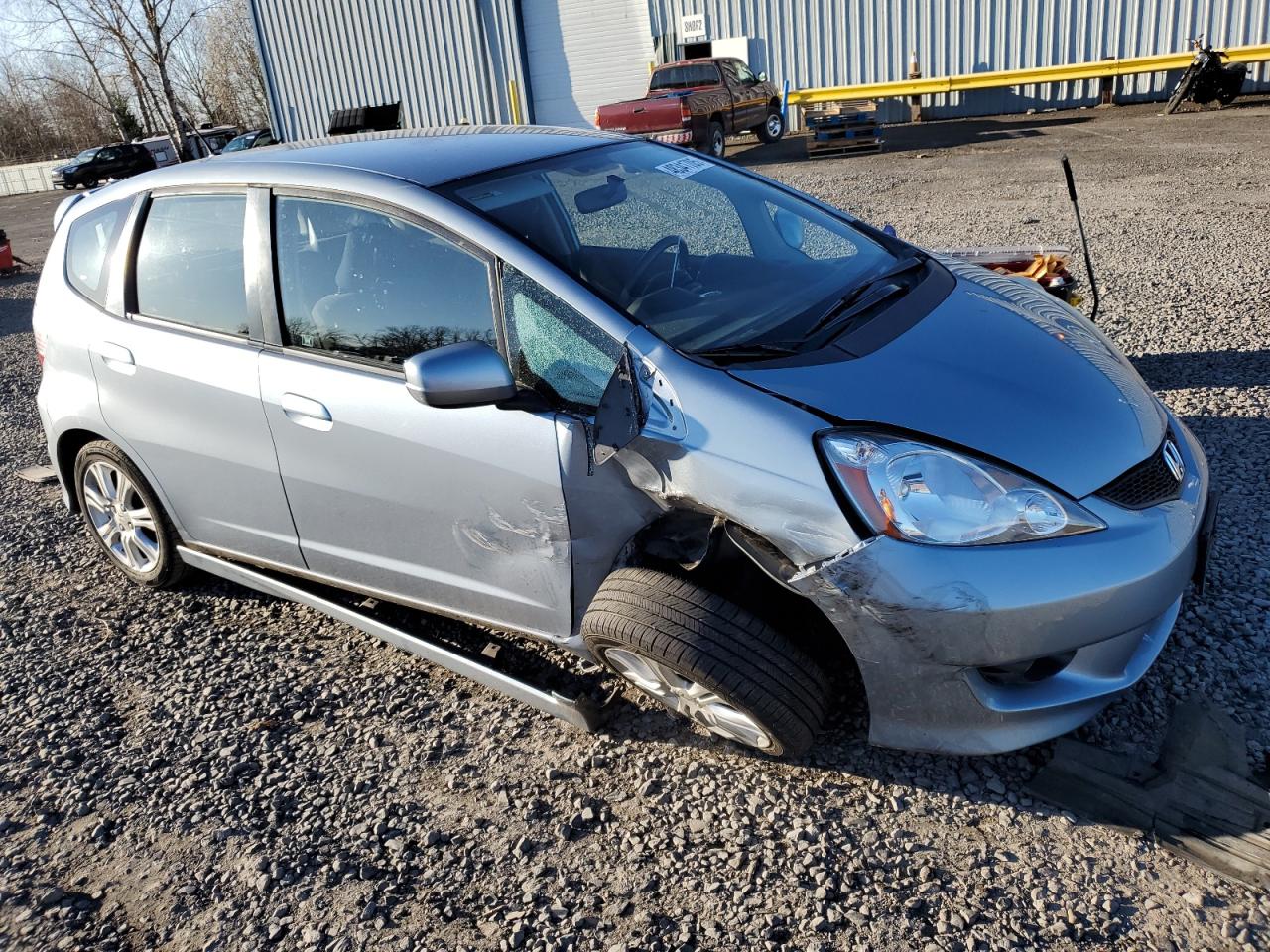 2011 Honda Fit - Image 4