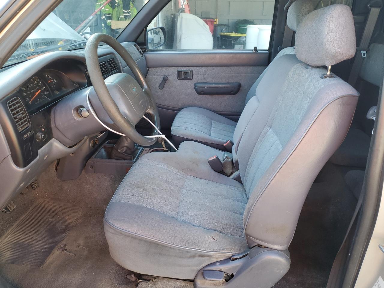 2000 Toyota Tacoma - Image 7
