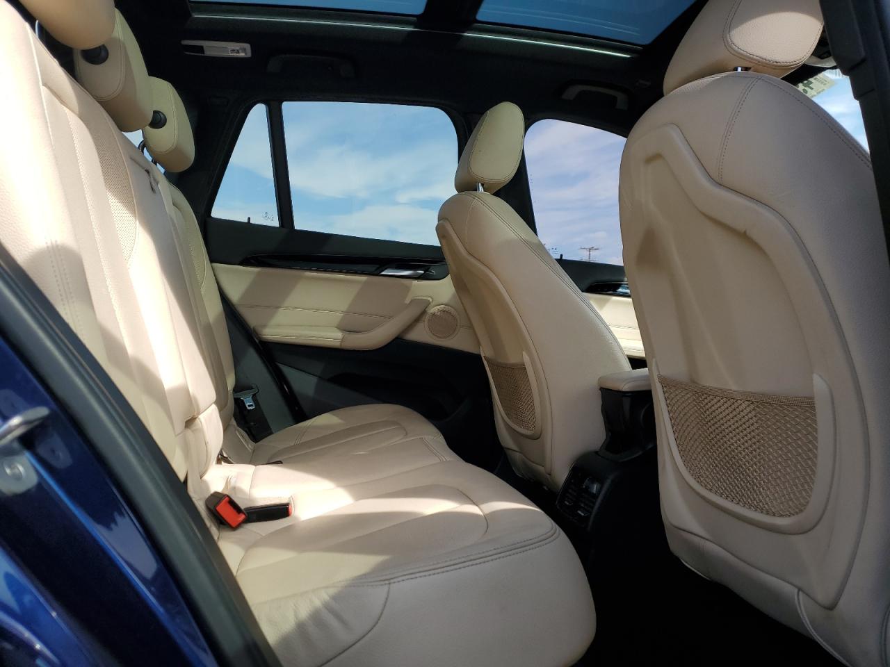 2018 BMW X1 - Image 11