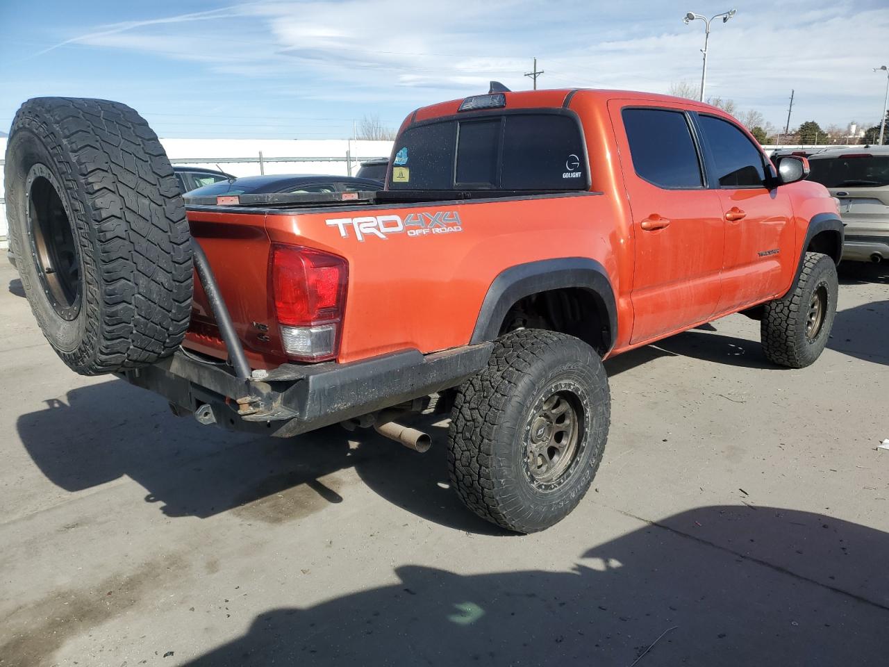 2016 Toyota Tacoma - Image 3