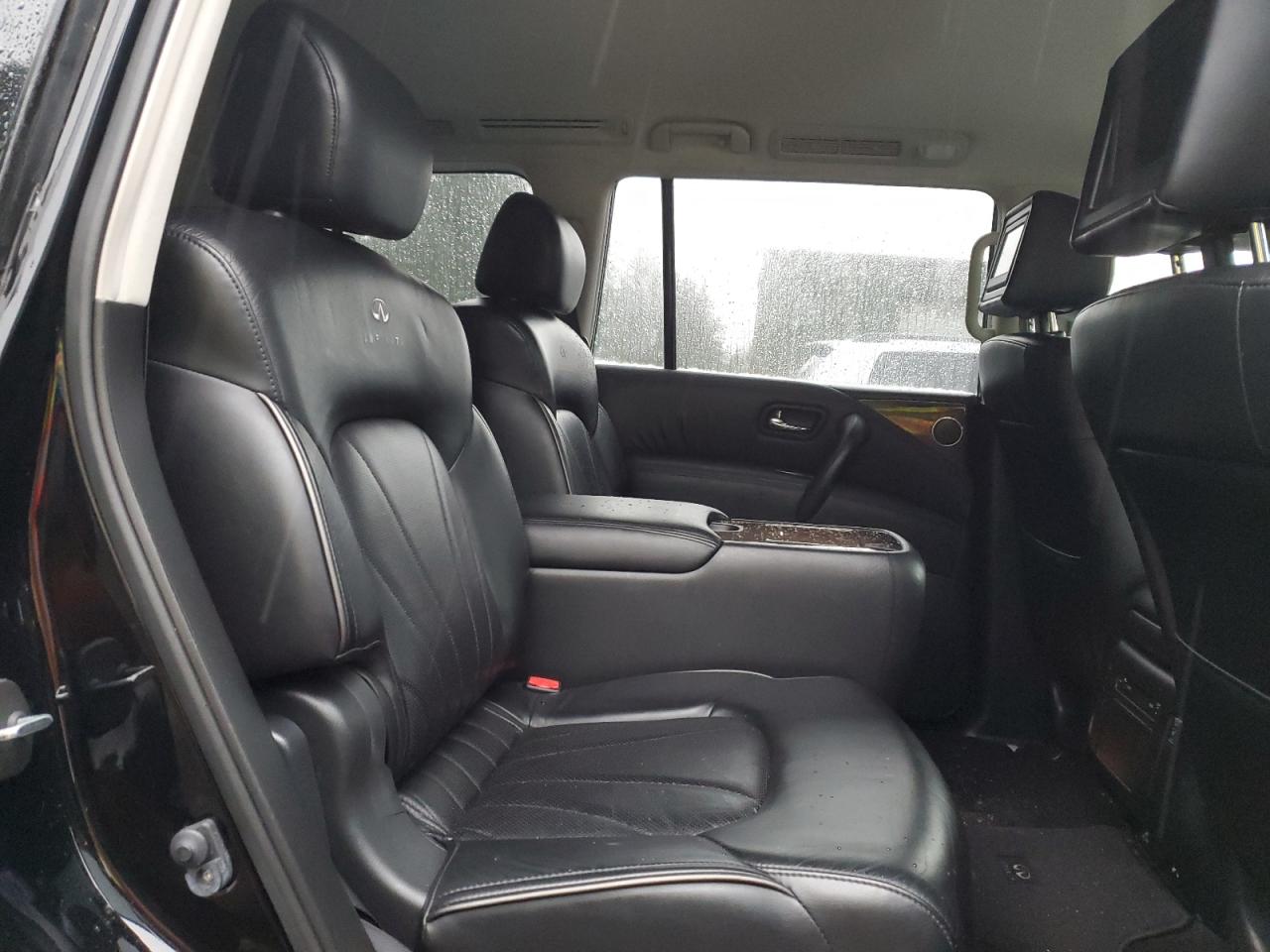 2011 Infiniti QX56 - Image 11