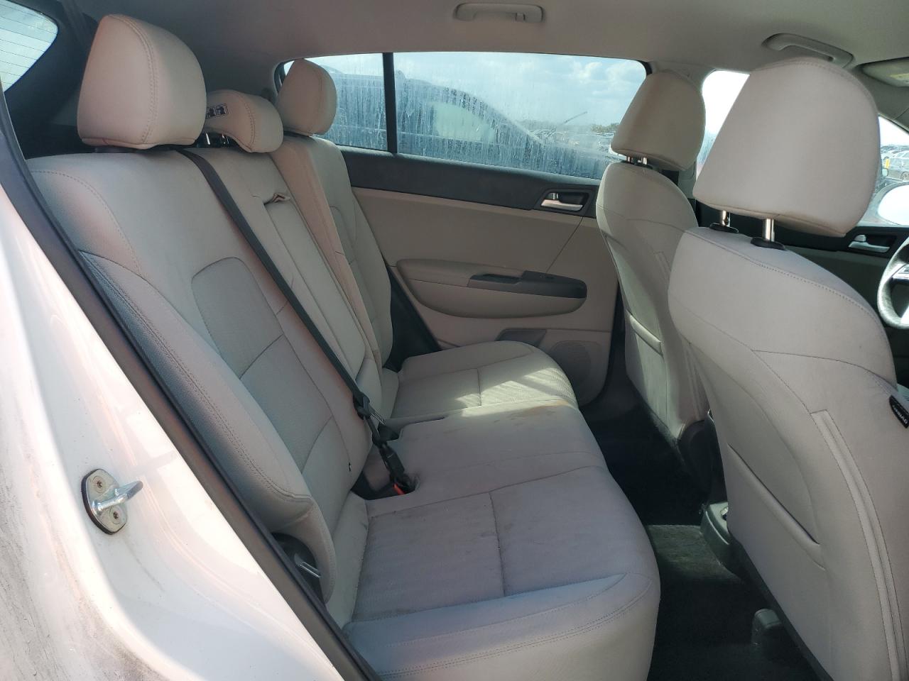 2020 Kia Sportage - Image 11