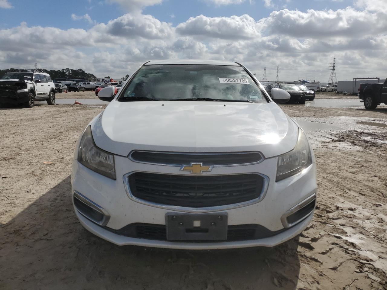 2015 Chevrolet Cruze - Image 5