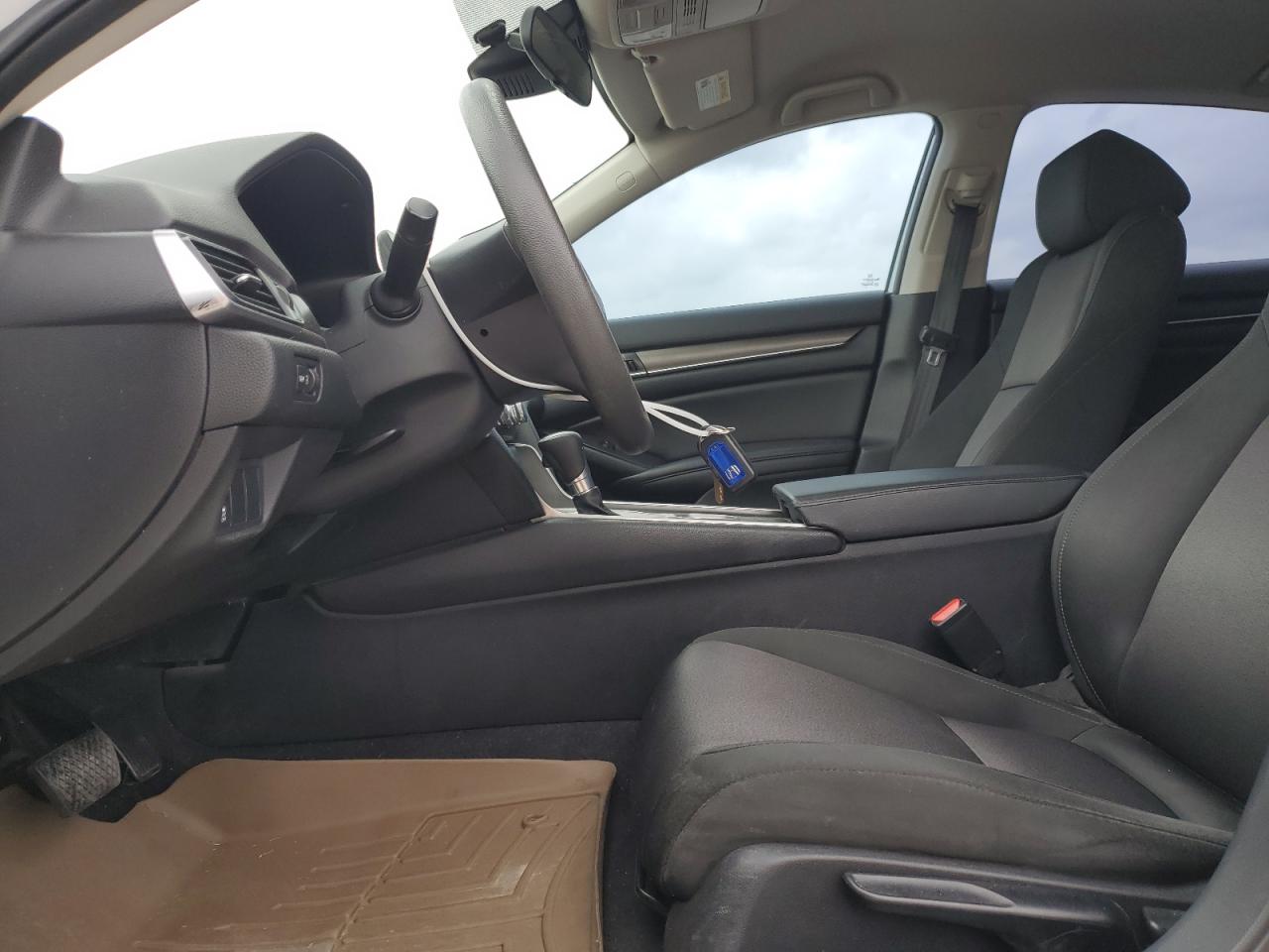 1HGCV1F19KA177133 HONDA ACCORD 2019