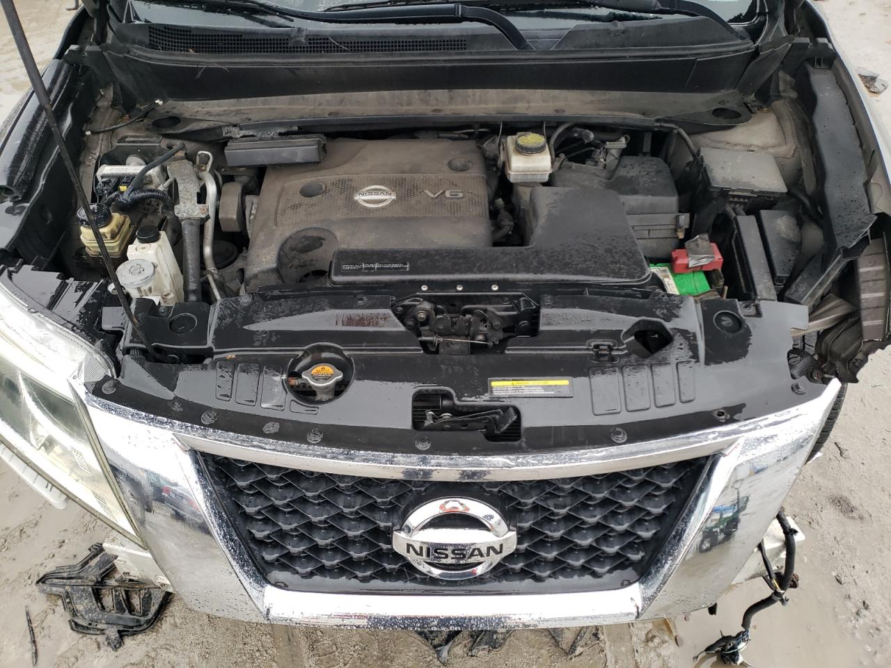 2013 Nissan Pathfinder - Image 12