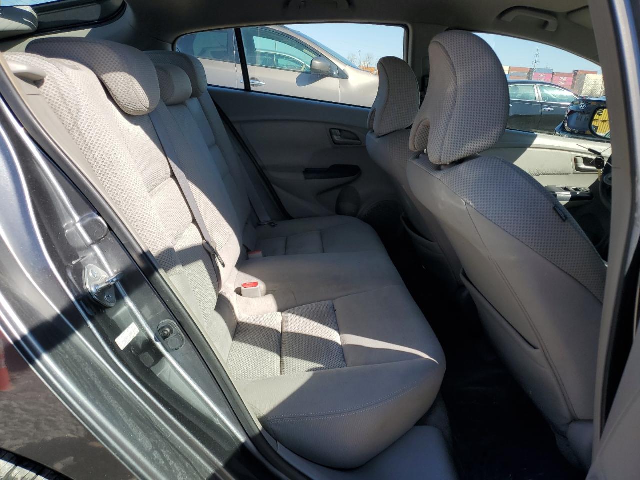 2010 Honda Insight - Image 10