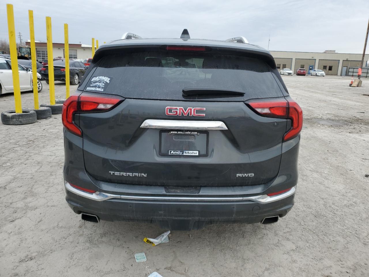 2020 GMC Terrain - Image 6