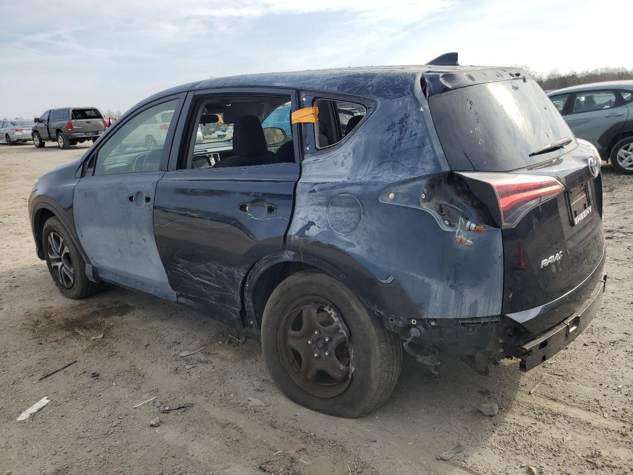 JTMBFREV7JJ256356 TOYOTA RAV4 2018