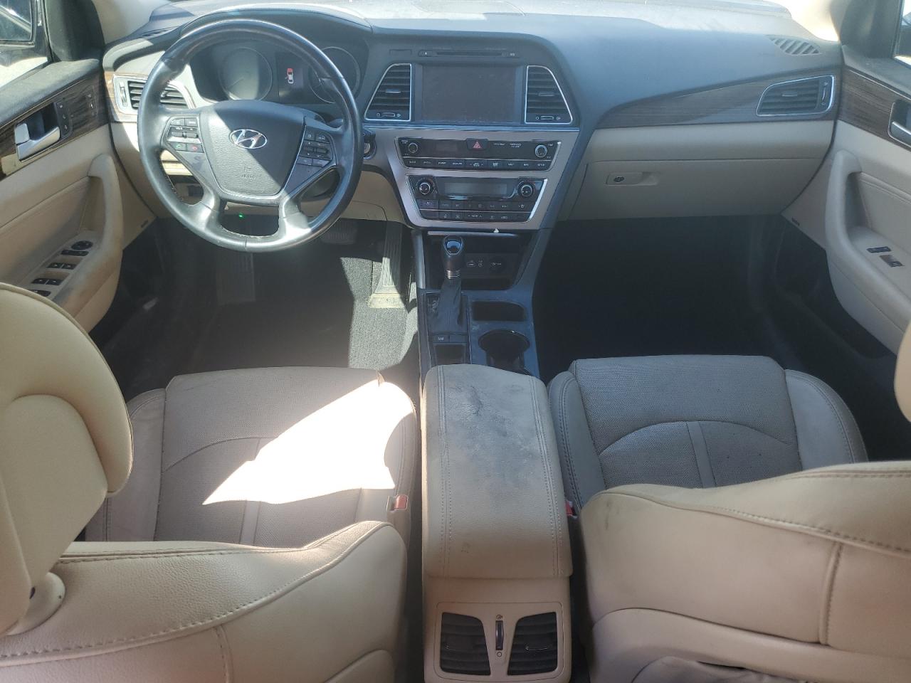 2016 Hyundai Sonata - Image 8