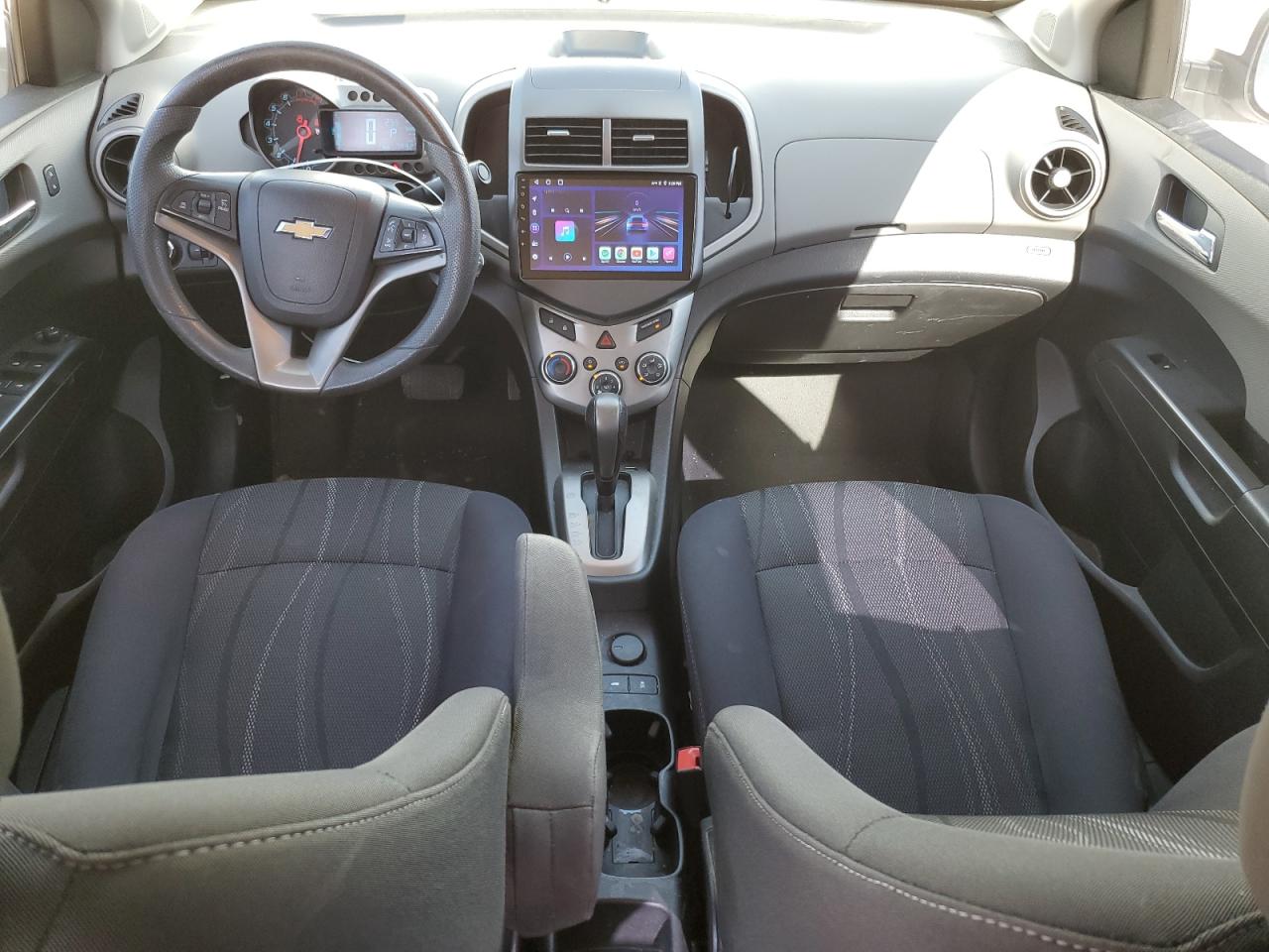 2015 Chevrolet Sonic - Image 8