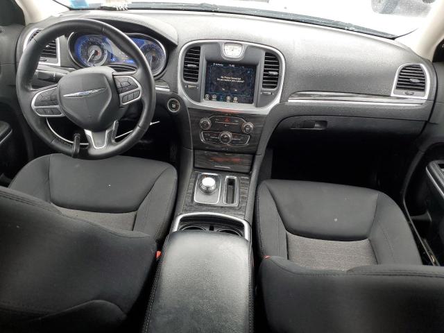  CHRYSLER 300 2020 Srebrny