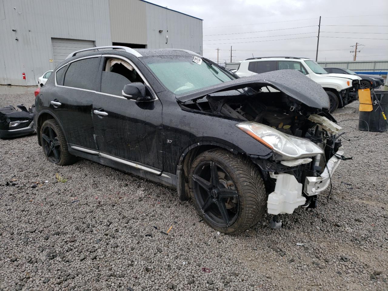 2017 Infiniti QX50 - Image 4