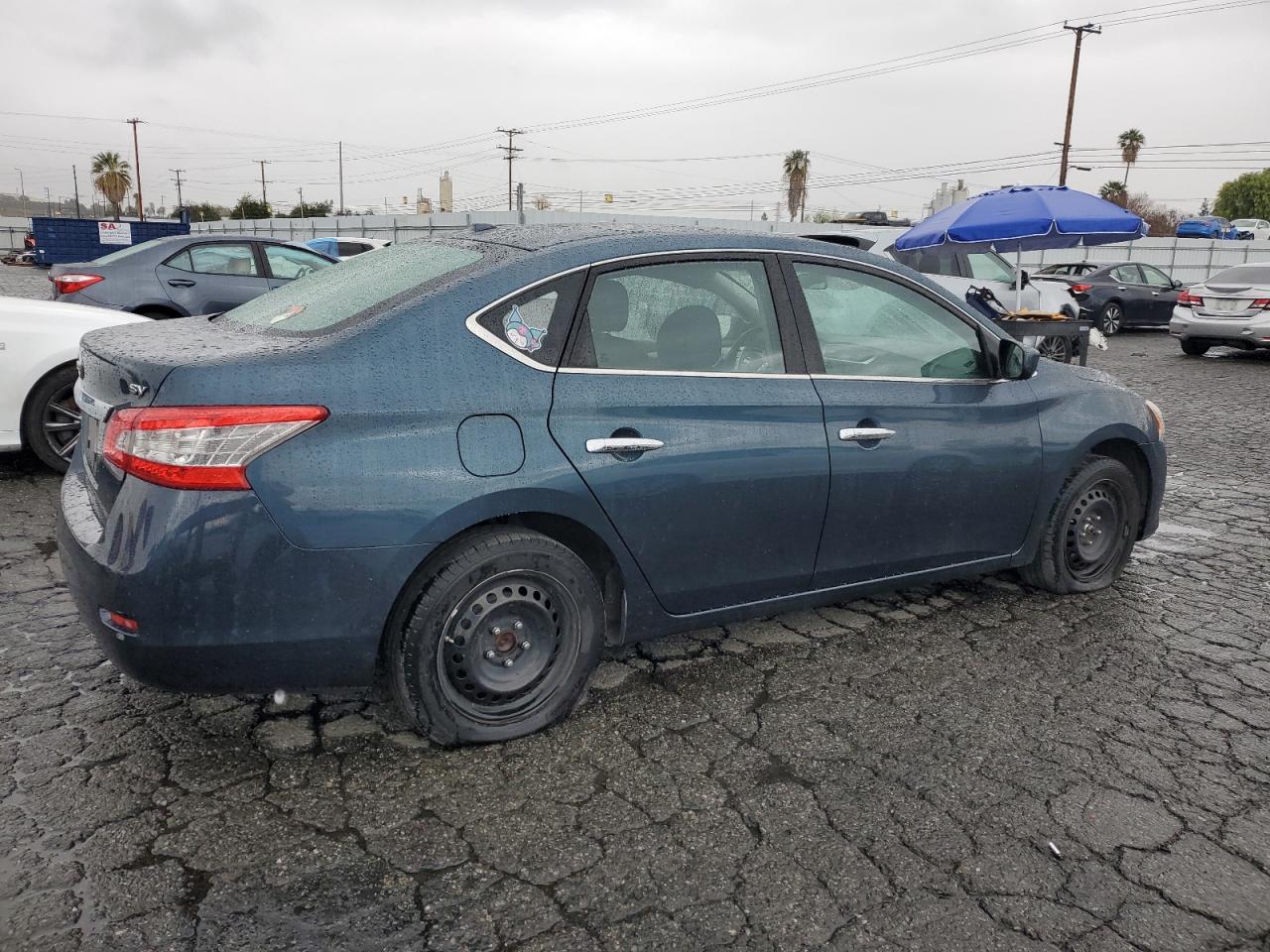 2015 Nissan Sentra - Image 3