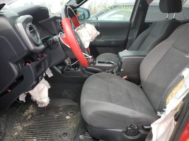  TOYOTA TACOMA 2018 Красный