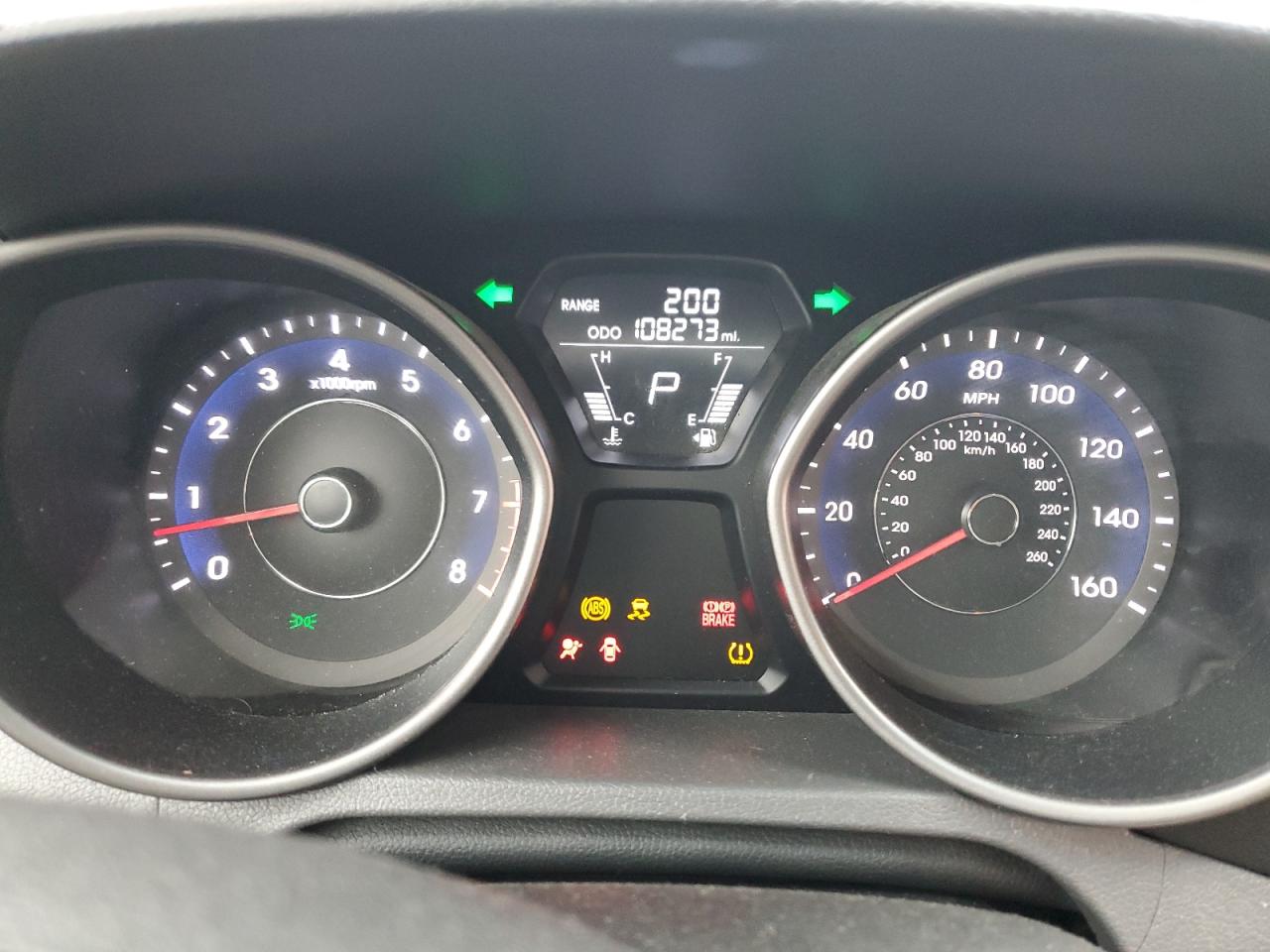 2013 Hyundai Elantra - Image 9