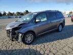 2011 Toyota Sienna Xle продається в Martinez, CA - Front End