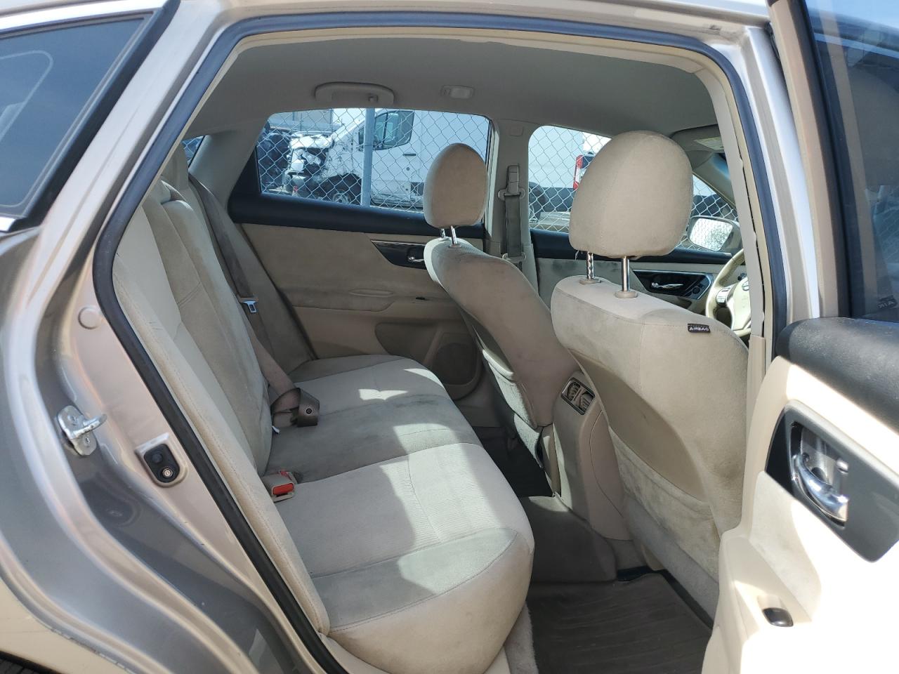 2013 Nissan Altima - Image 10