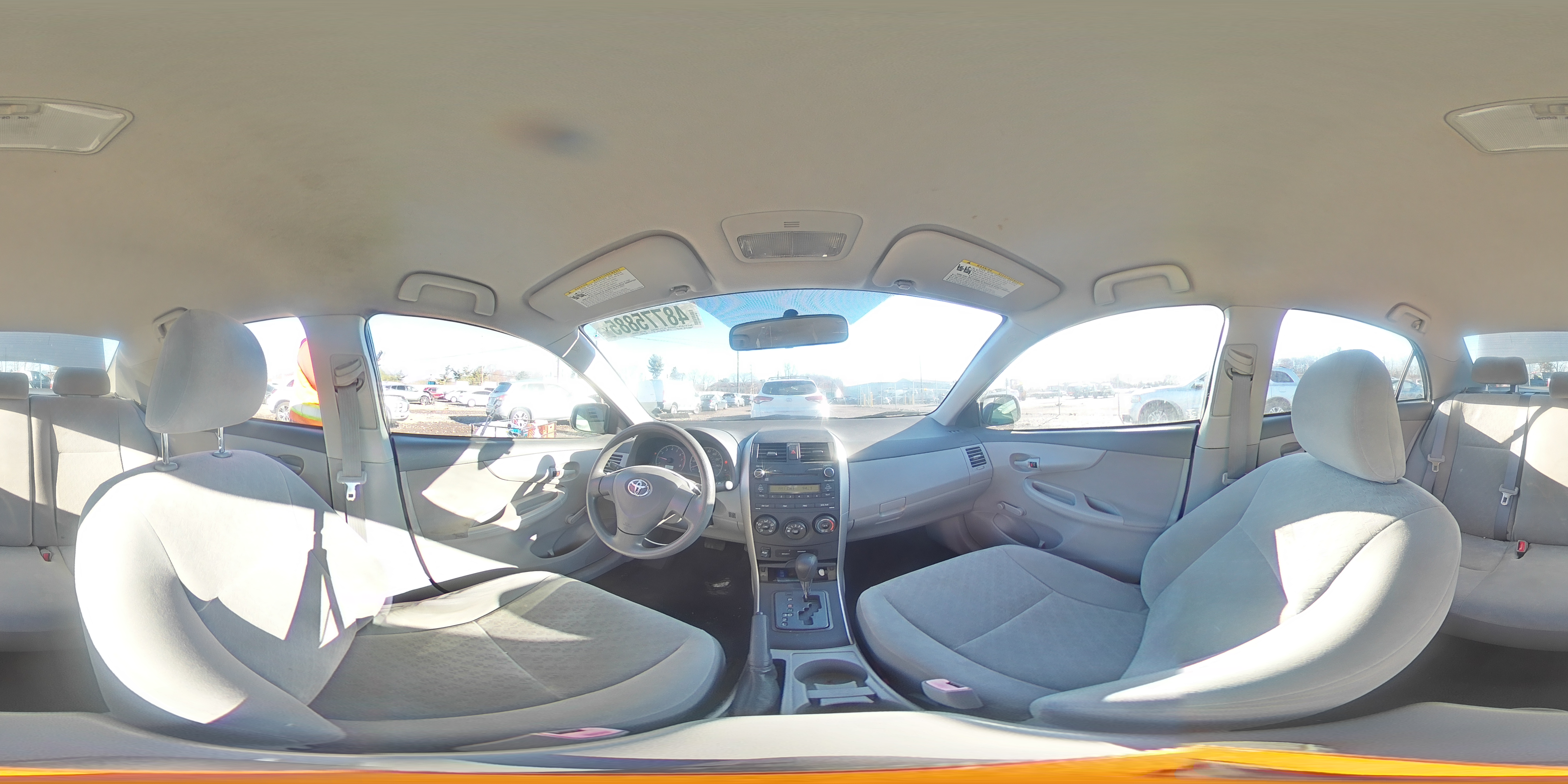 2010 Toyota Corolla - Image 12