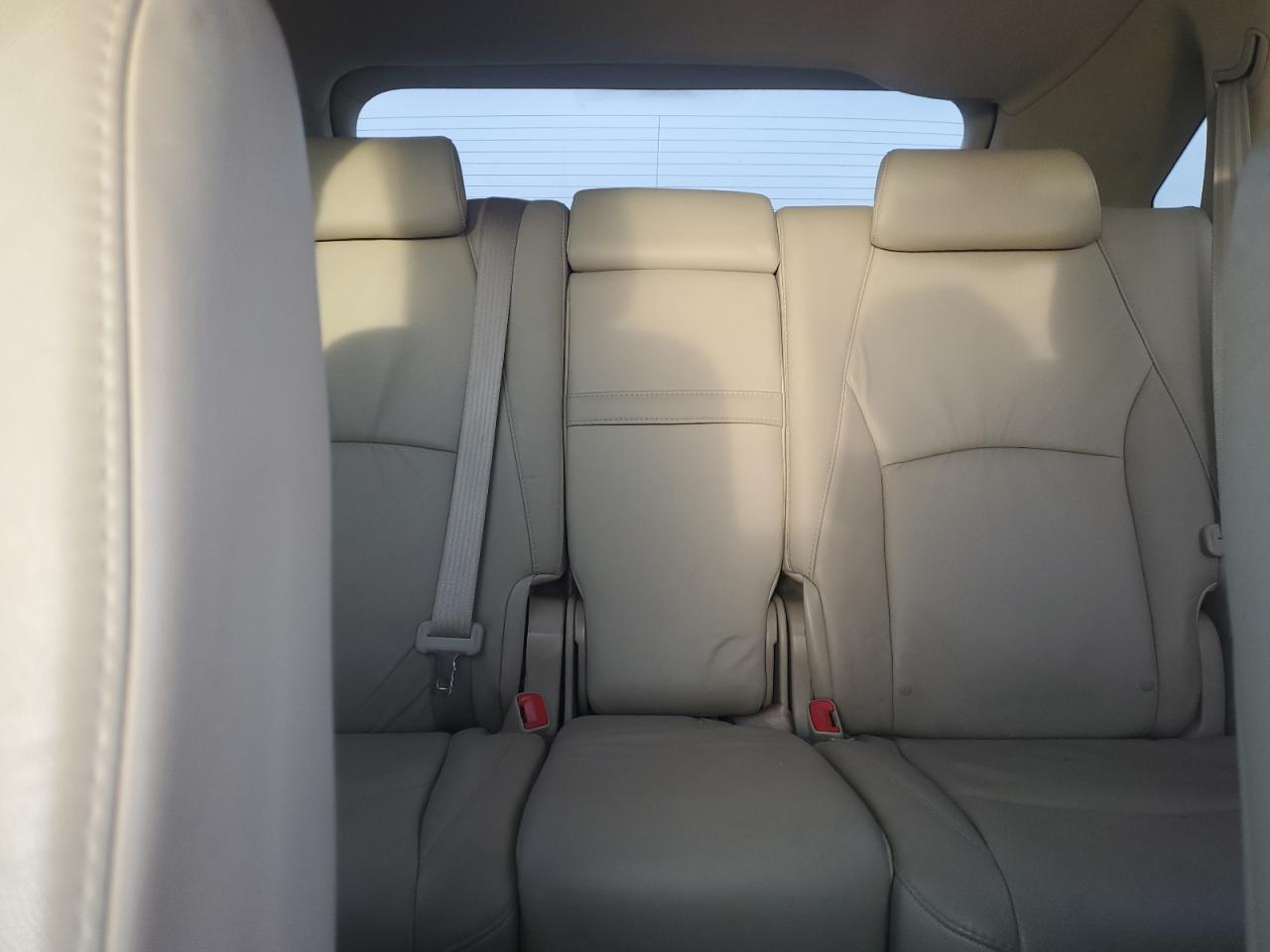 2008 Lexus RX - Image 10