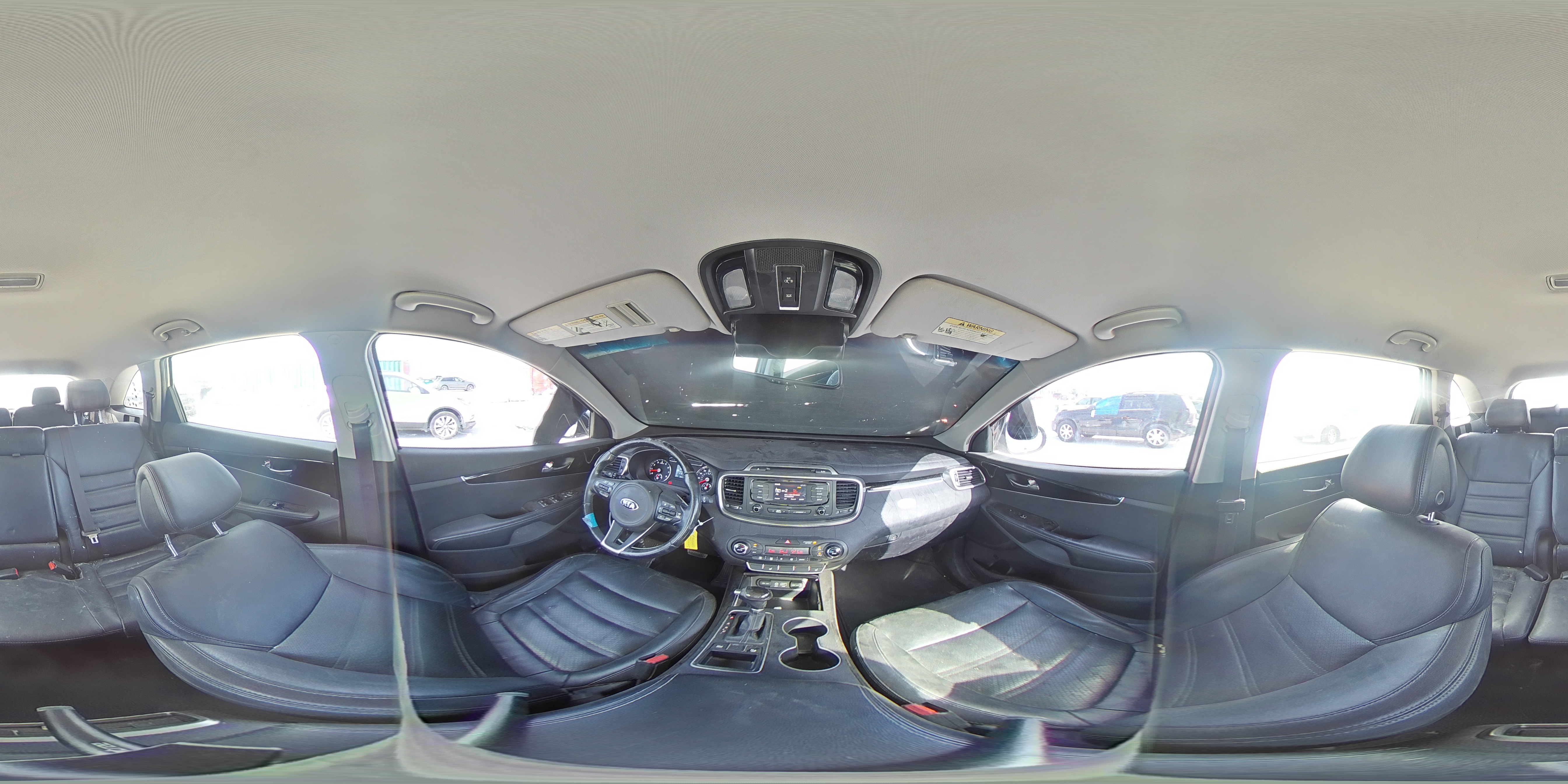 2016 Kia Sorento - Image 14