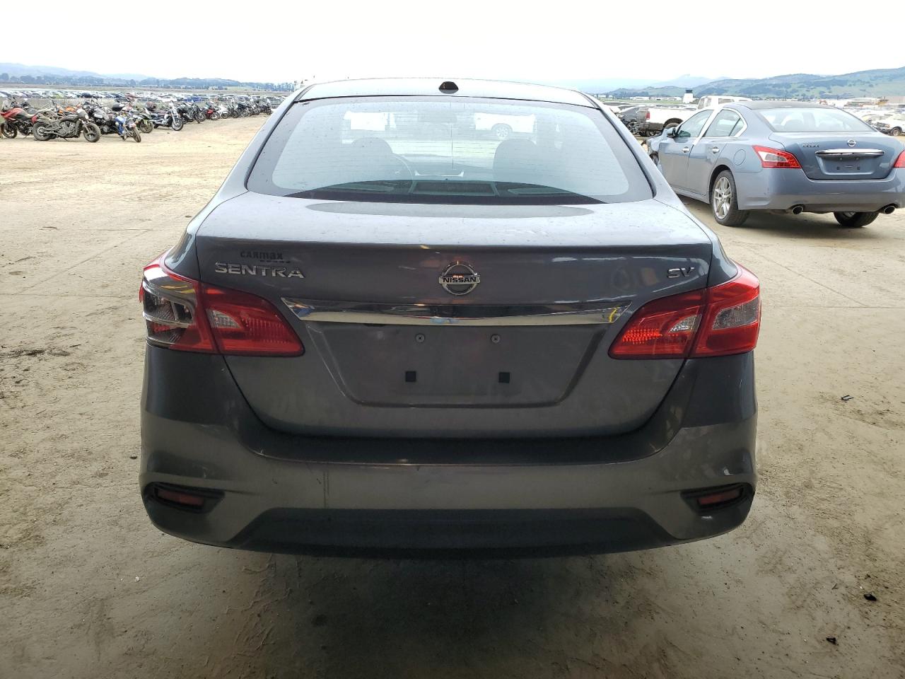 3N1AB7AP8HY407703 NISSAN SENTRA 2017