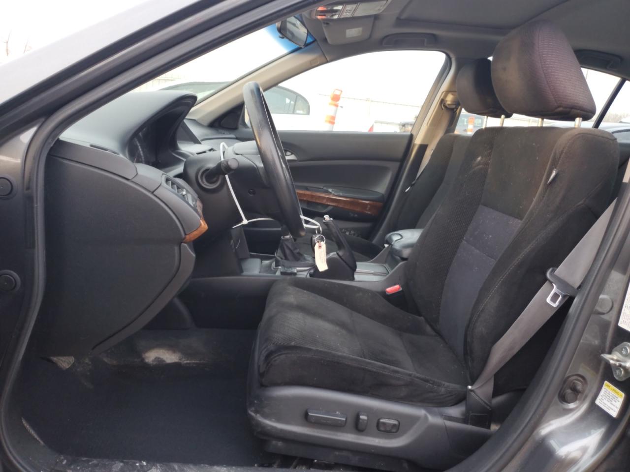 2012 Honda Accord - Image 7