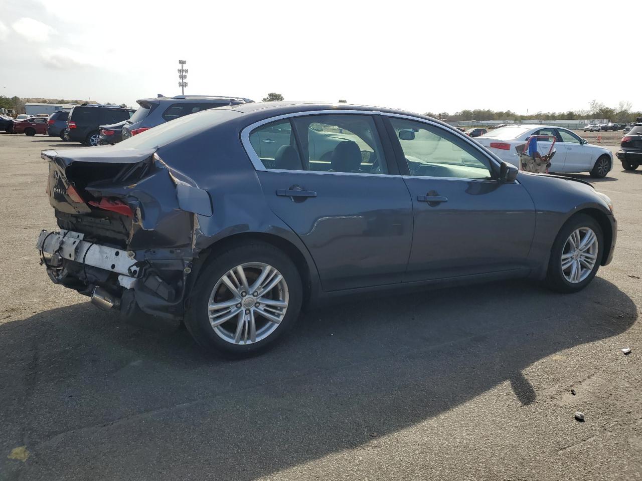 2012 Infiniti G - Image 3