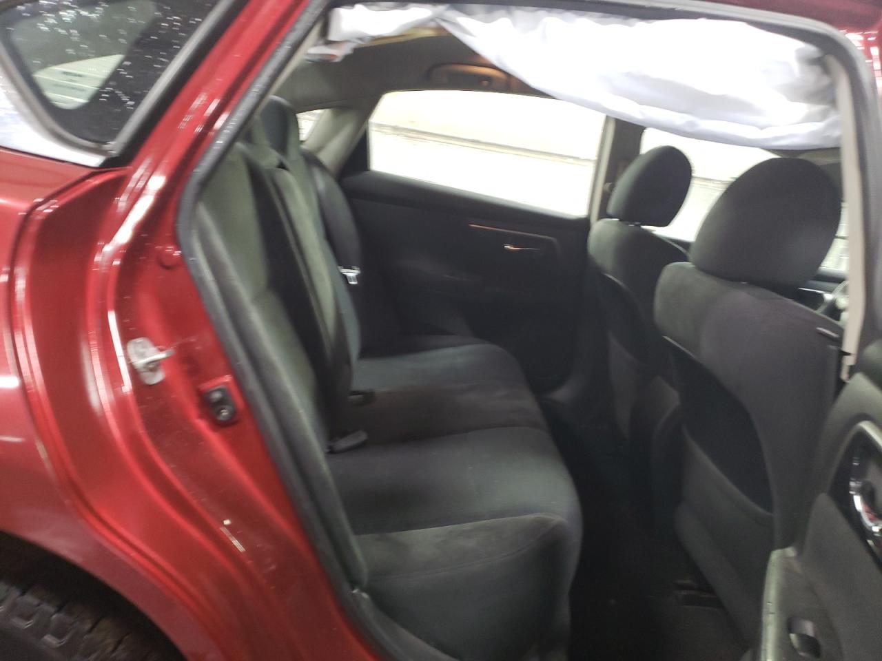 2014 Nissan Altima - Image 10