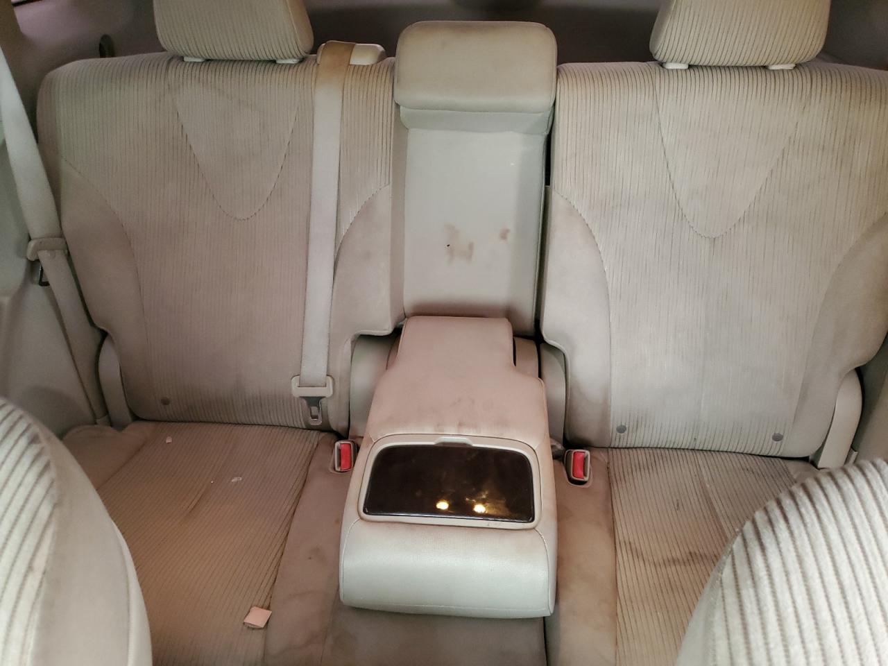 2009 Toyota Venza - Image 10